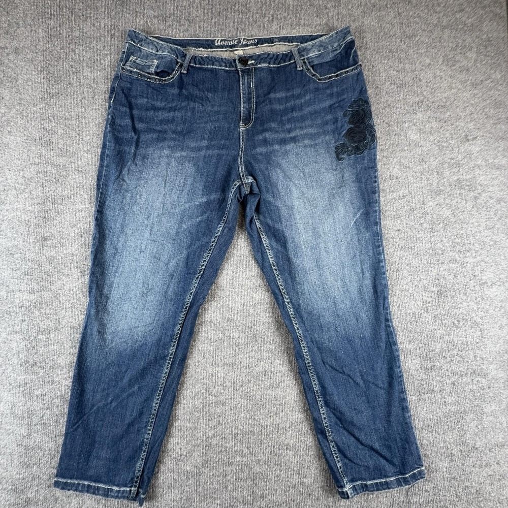 VTG Avenue Jeans Womens 26 Medium Blue Relaxed Straight Distressed Embroidered